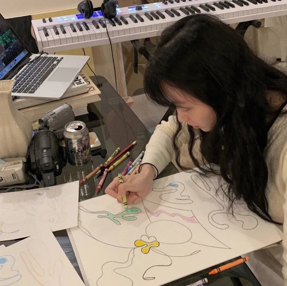 春光灿烂小家丁